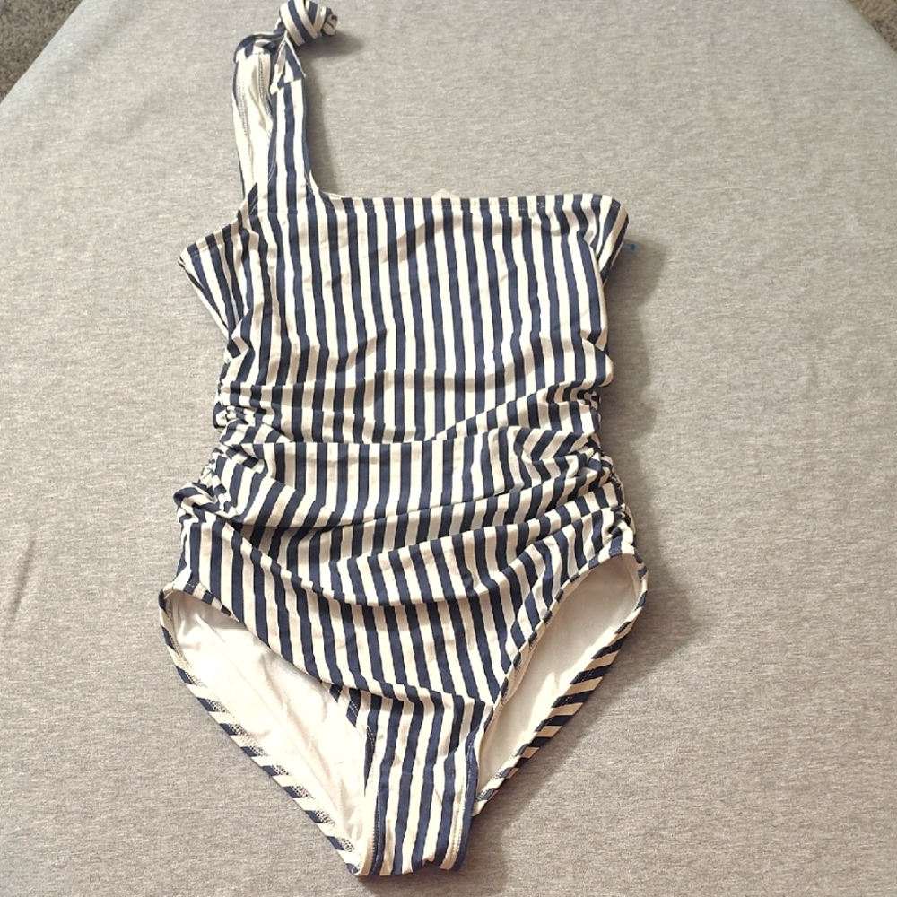 WOMENS Striped One-Shoulder Swimsuit SWIMWEAR ONE PIECE FULL-PIECE